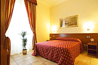 ΦΘΗΝΑ ΞΕΝΟΔΟΧΕΙΑ ΡΩΜΗ ΑΣΤΕΡΩΝ