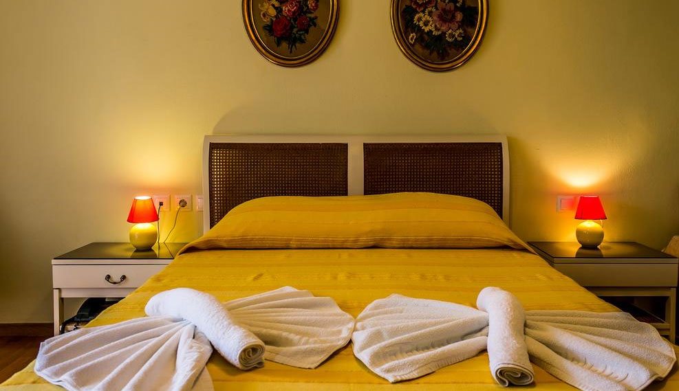 ΣΚΙΑΘΟΣ | Hotels | Rooms | Studios