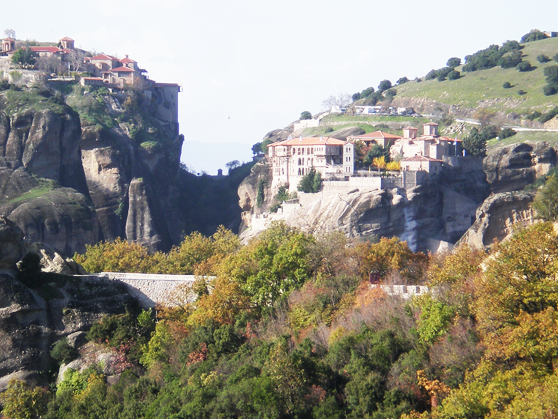 ΜΕΤΕΩΡΑ ΦΩΤΟΓΡΑΦΙΕΣ ΜΕΤΕΩΡΑ ΚΑΛΑΜΠΑΚΑ , ΞΕΝΟΔΟΧΕΙΑ ΜΕΤΕΩΡΑ ΚΑΛΑΜΠΑΚΑ , ΔΙΑΚΟΠΕΣ ΣΤΗΝ ΜΕΤΕΩΡΑ ΚΑΛΑΜΠΑΚΑ, ΑΞΙΟΘΕΑΤΑ ΜΕΤΕΩΡΑ